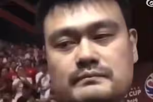 那这次谁负责呢？19年中国男篮出局 姚明斩钉截铁：我负责！
